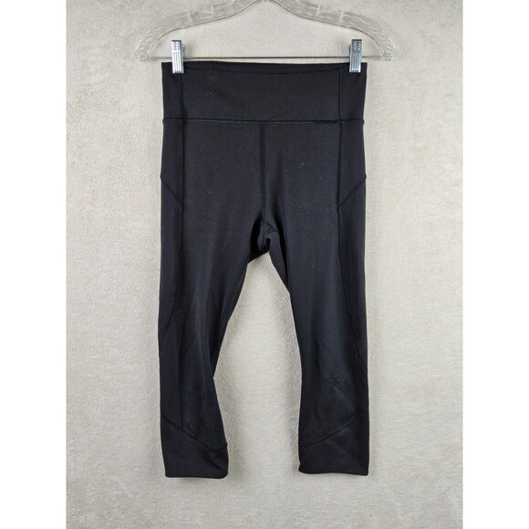 Lululemon Women’s In Movement Everlux Cropped Leggings Size 6 - Picture 1 of 2